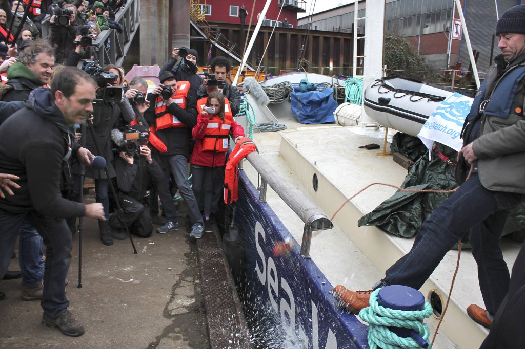 Die private Fluechtlingshilfe Sea Watch hat am Freitag 27 03 2015 ihr Rettungsschiff Sea Watch fue